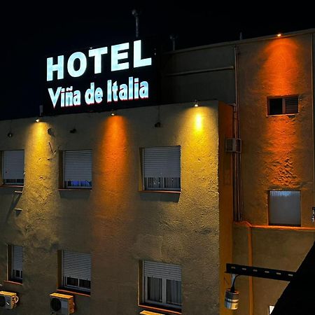 Hotel Vina De Italia Cordoba Bagian luar foto