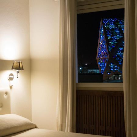 Hotel Vina De Italia Cordoba Bagian luar foto