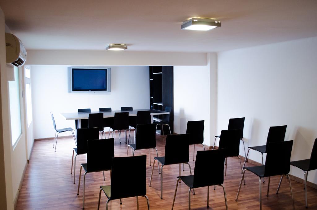 Hotel Vina De Italia Cordoba Bagian luar foto