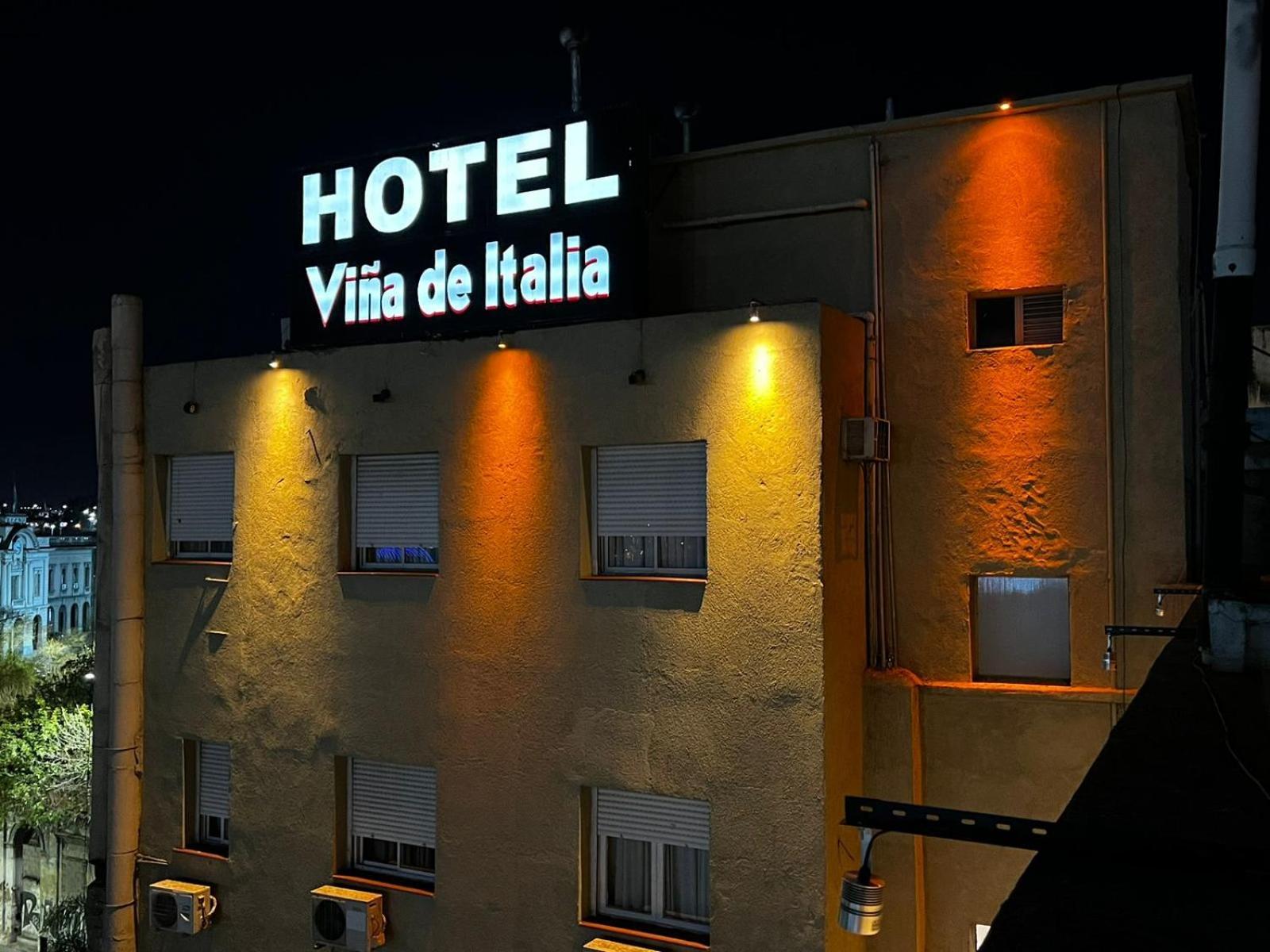 Hotel Vina De Italia Cordoba Bagian luar foto
