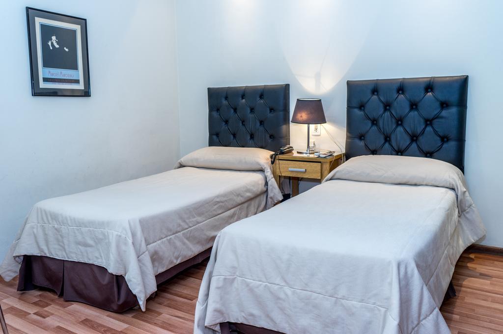 Hotel Vina De Italia Cordoba Bagian luar foto