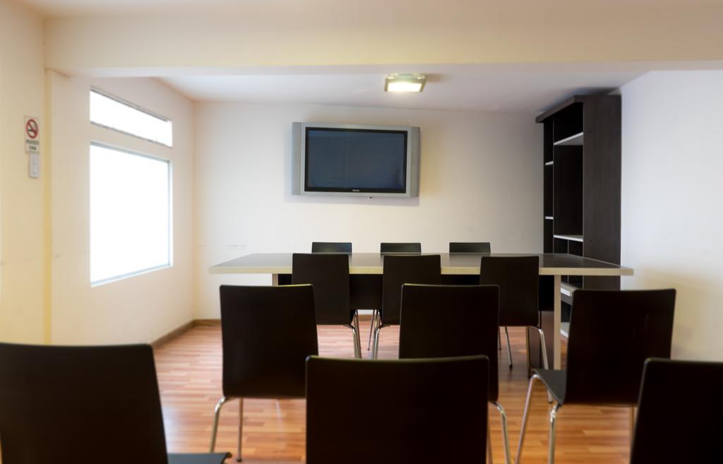 Hotel Vina De Italia Cordoba Bagian luar foto